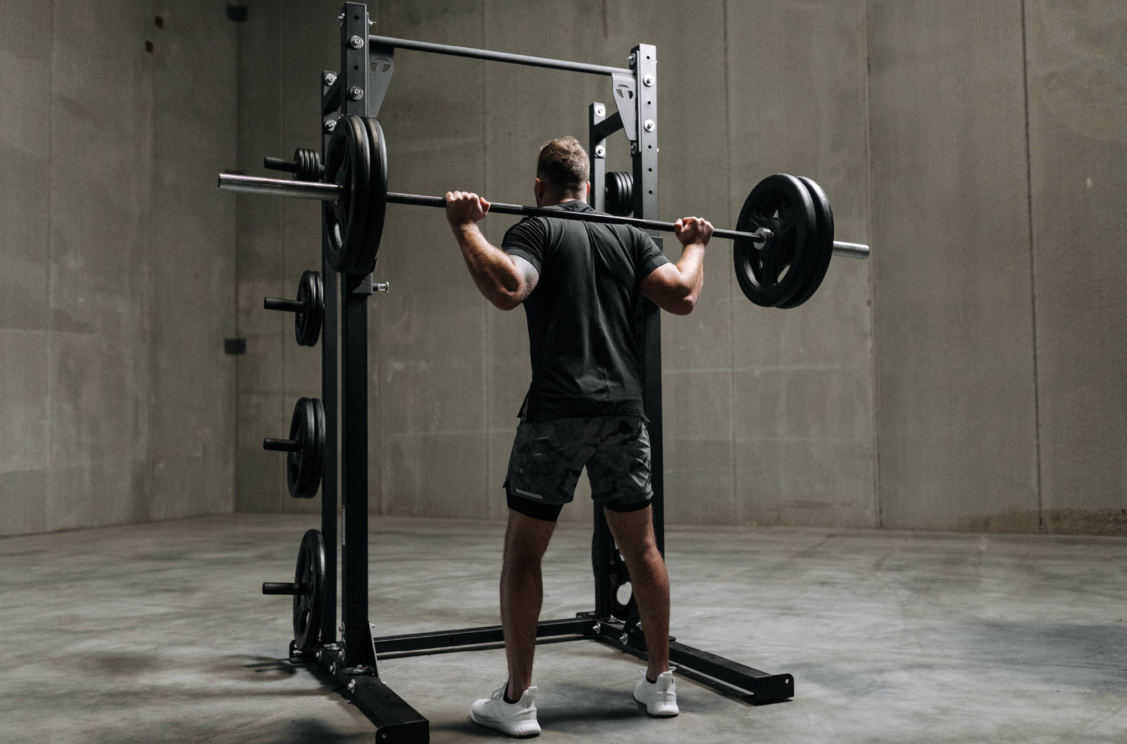 Wall-Mounted Squat Rack Slim
