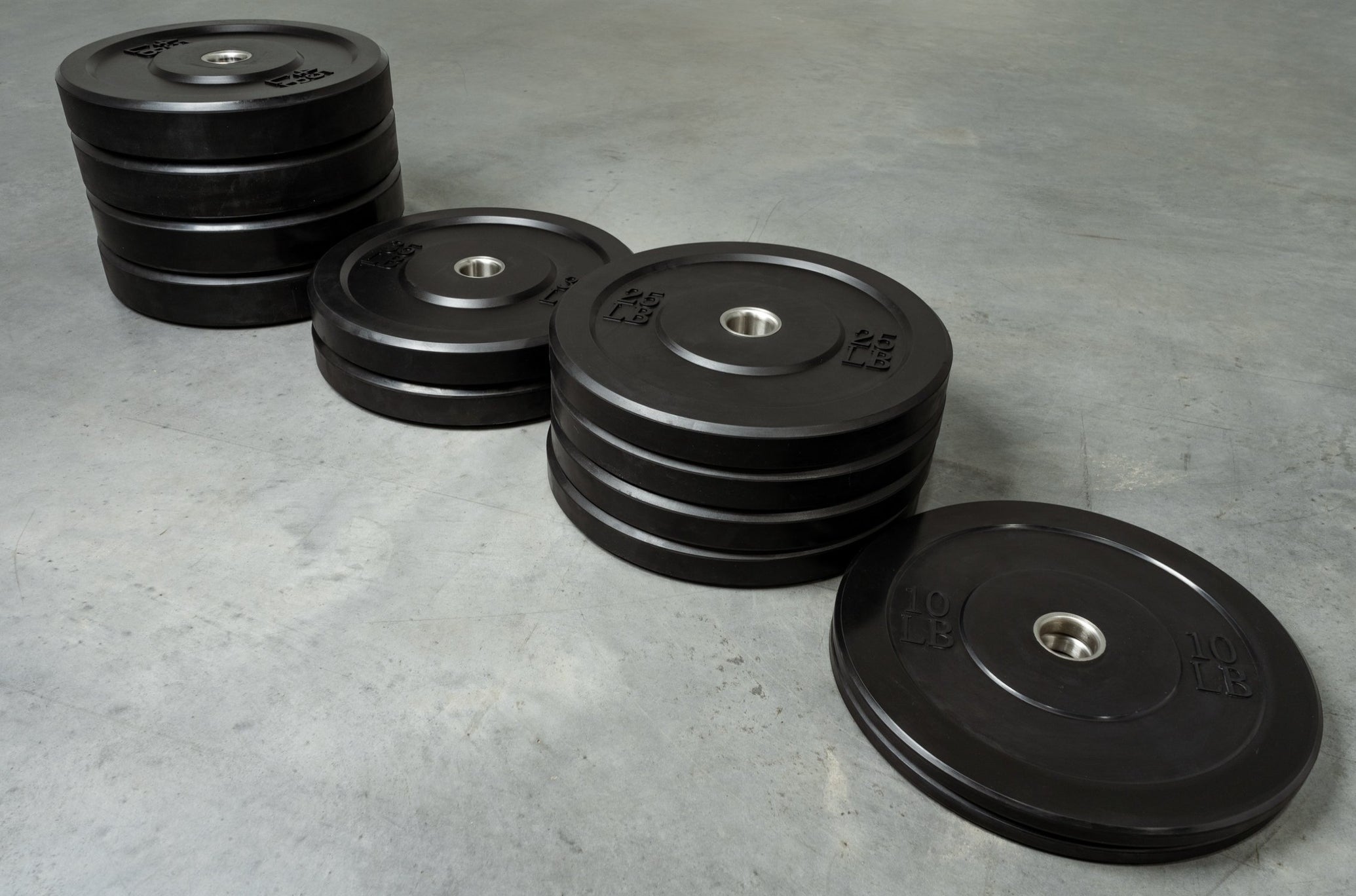 370 lb Black Bumper Plate Set
