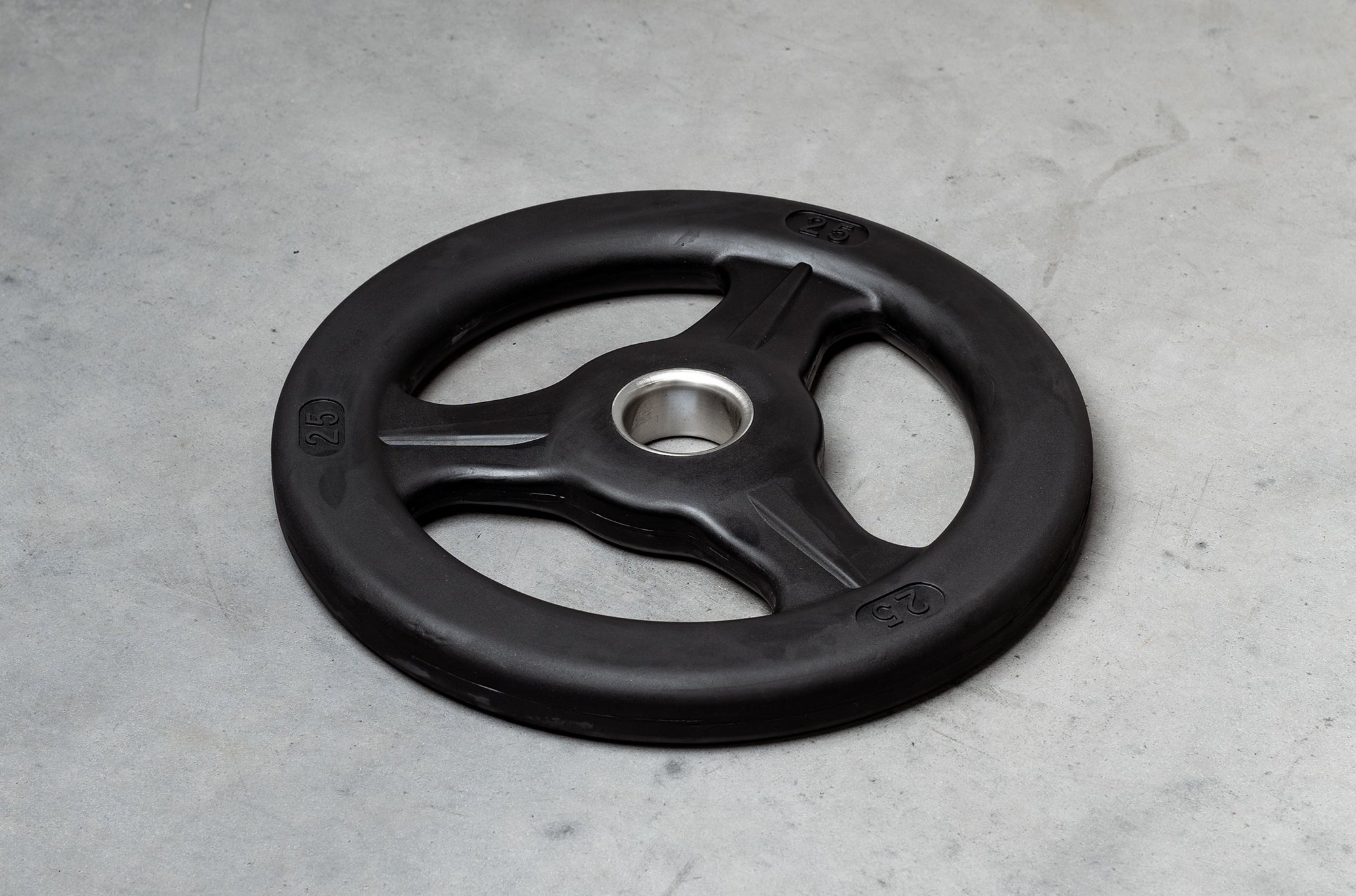 Z4 25 lb Rubber Olympic Grip Plate Black
